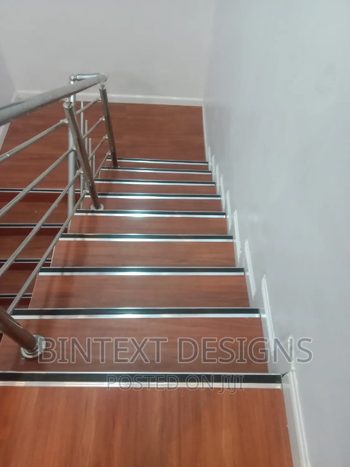 Vinyl Tiles (Rubber Tiles)