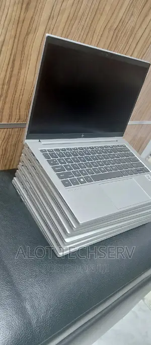 Laptop HP EliteBook 830 G7 32GB Intel Core I7 SSD 256GB