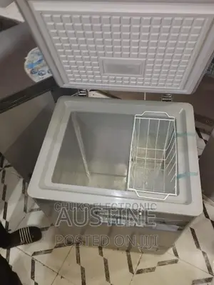 Brand New Skyrun 150L Chest Freezer>>External>>Silver Colour