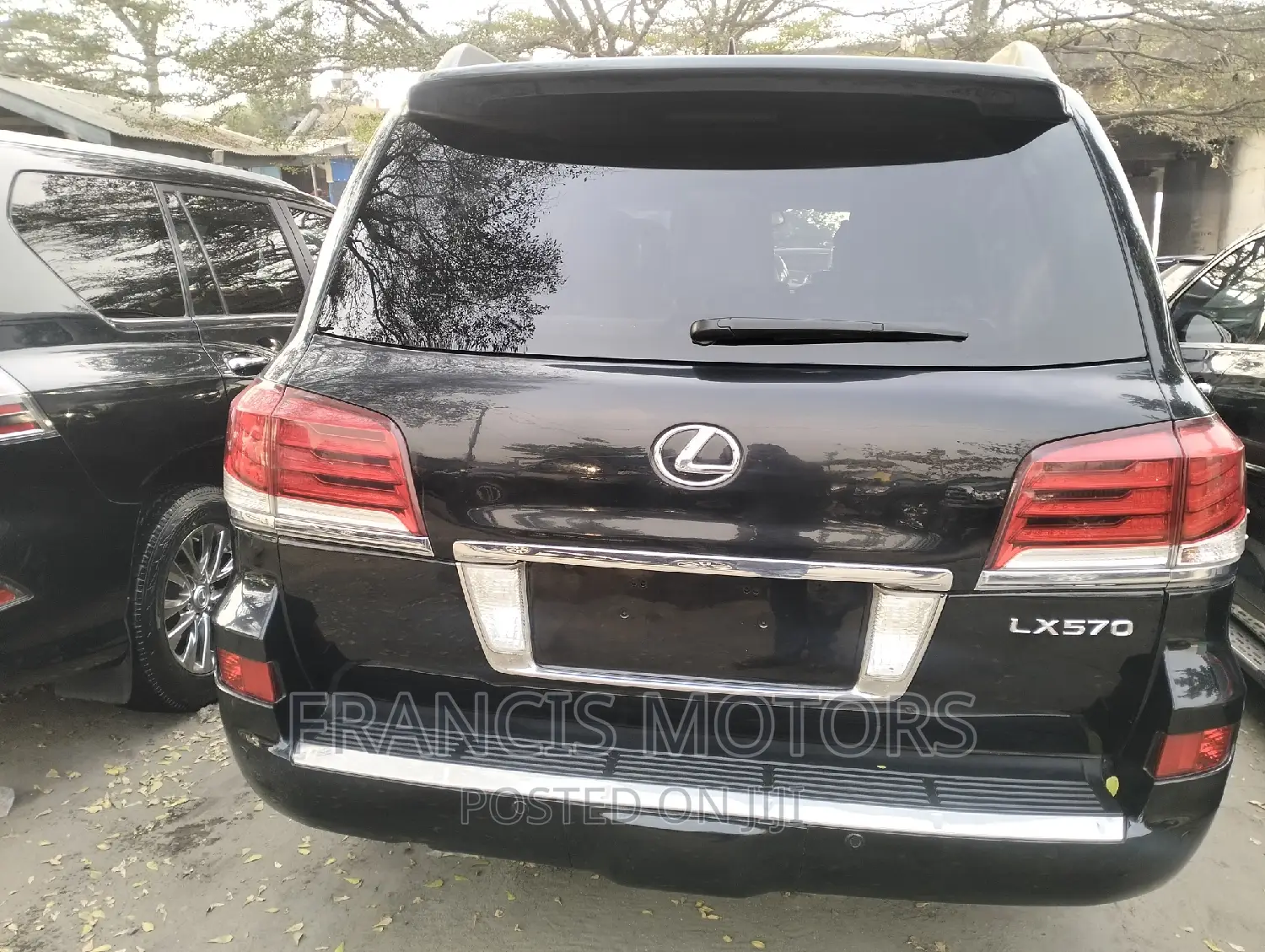 Lexus LX 570 AWD 2015 Black