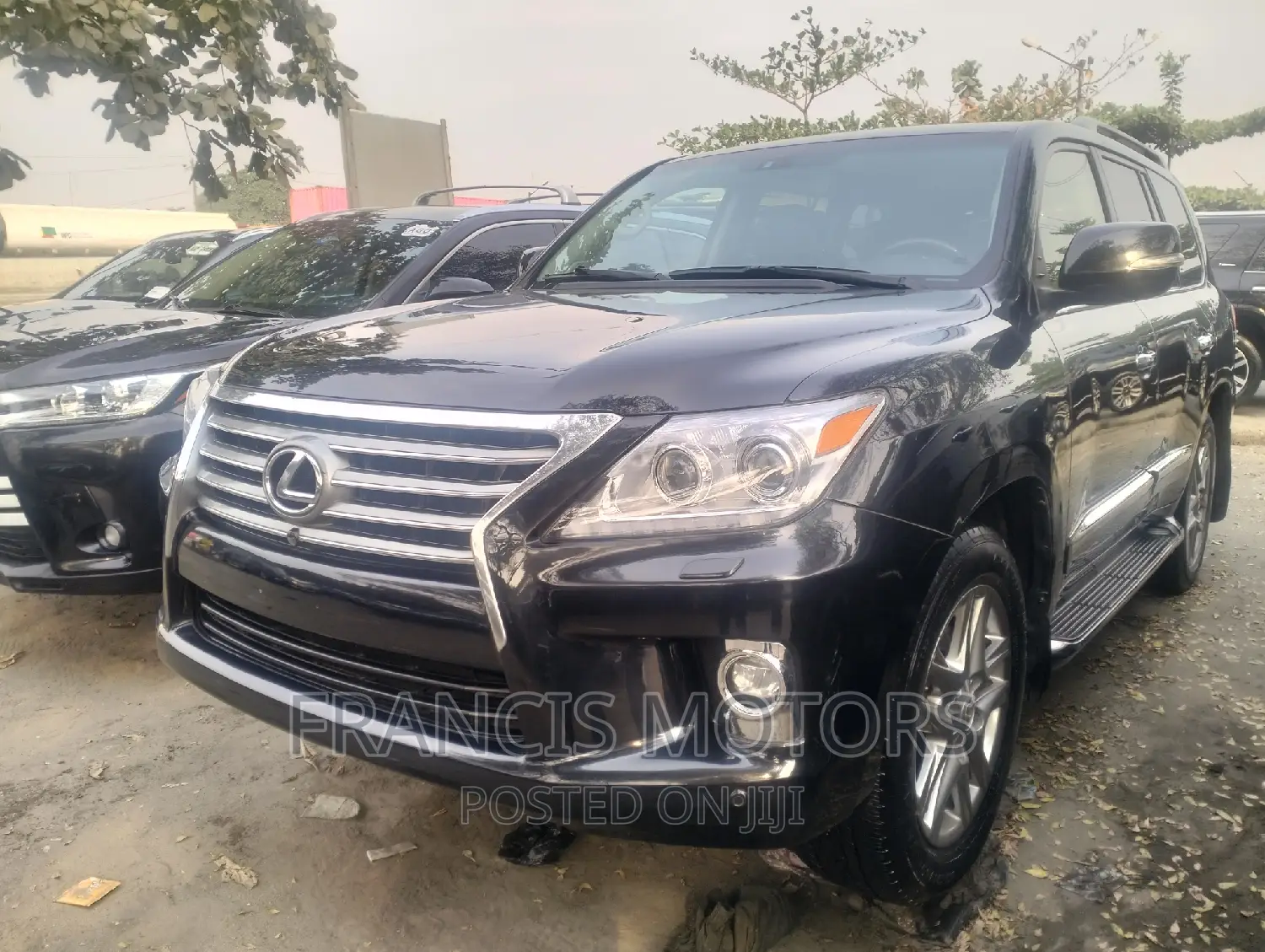 Lexus LX 570 AWD 2015 Black