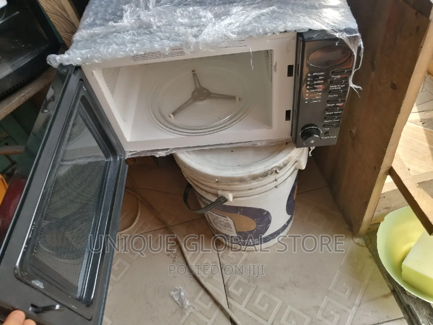 Russell Hobbs German Used Microwave