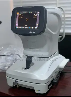 Auto Refractometer and Caratometer