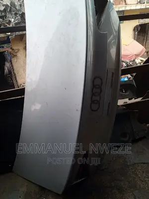 Audi A4 2010 Boot