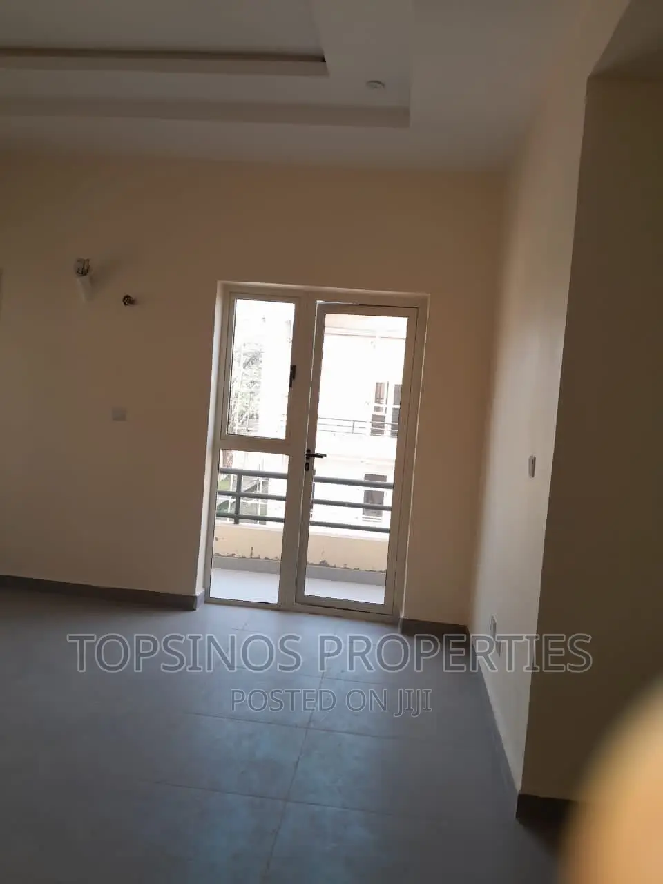 5bdrm Duplex in Dawaki for rent
