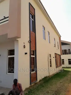 5bdrm Duplex in Dawaki for rent