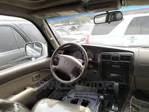 Toyota 4-Runner 2002 Silver