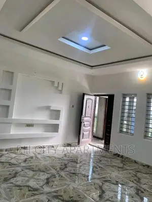 2bdrm Block of Flats in Jaros Base, Port-Harcourt for rent