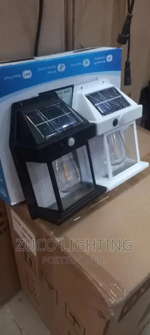 Modern Solar Halogen Bulbs Solar Security Wall Lamp Waterpf