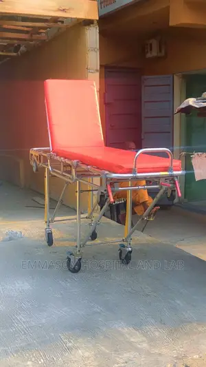 Ambulance/Hospital Stretcher