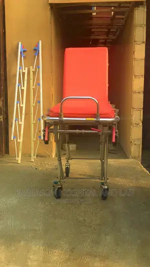 Ambulance/Hospital Stretcher