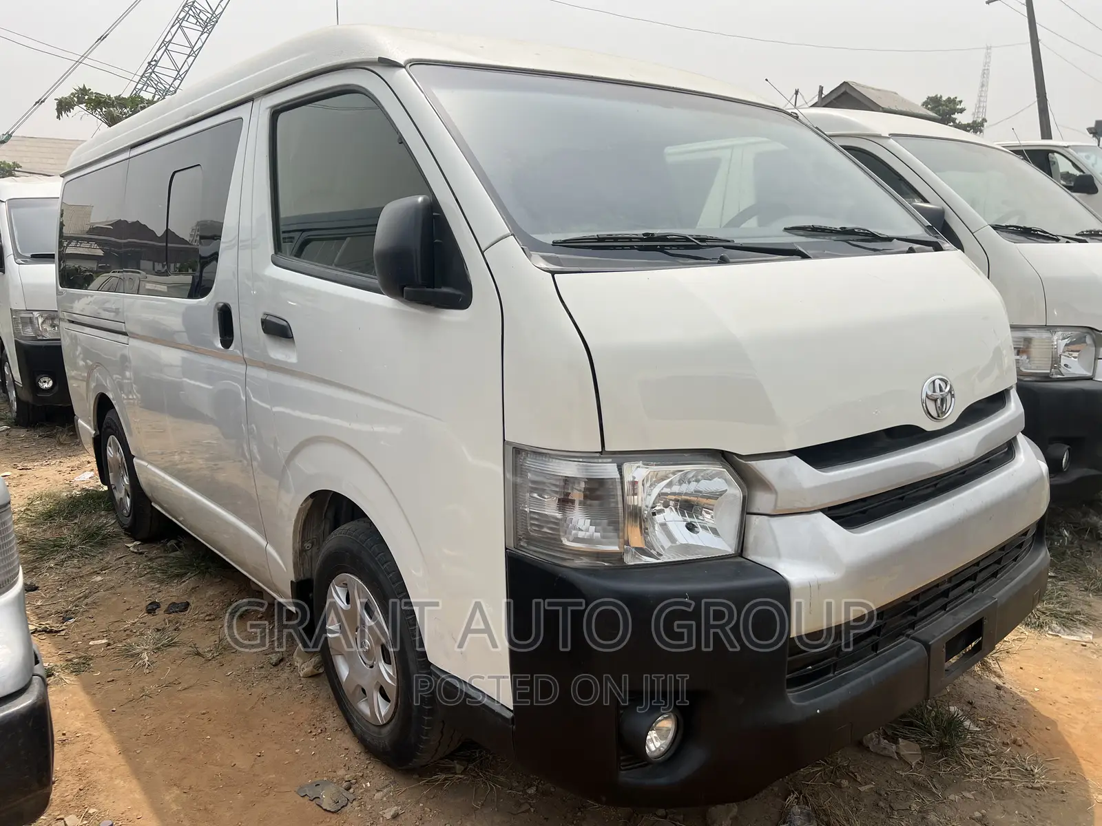 Toyota HiAce 2015 White