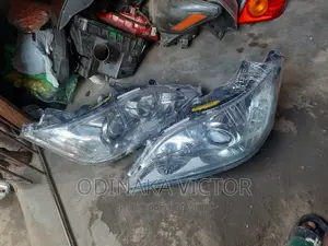 Headlamp Lexus Es 350 2011 Model Charger Type