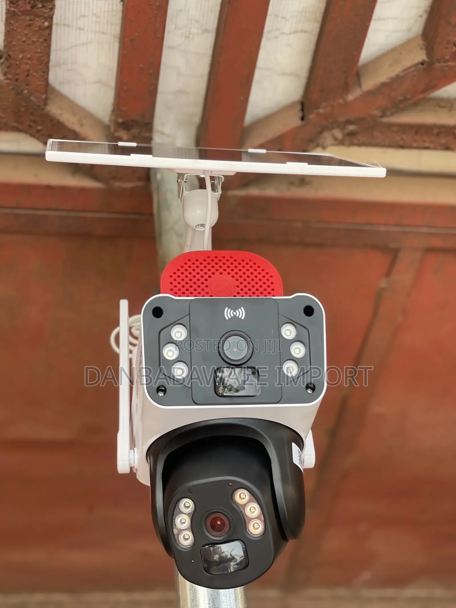 Observer Dual Lens Ultra Hd Big Speaker Solar Cctv Camera