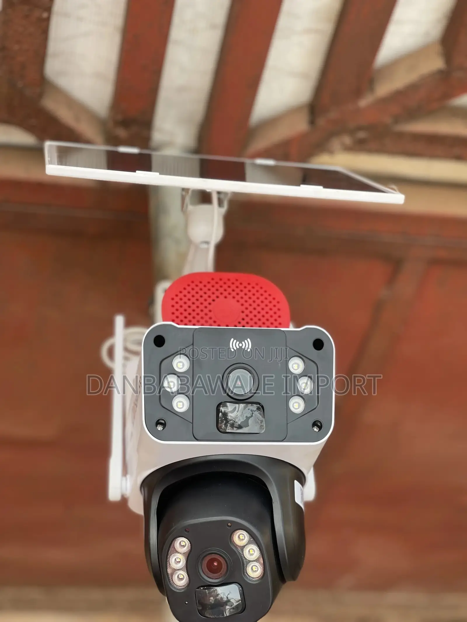 Observer Dual Lens Ultra Hd Big Speaker Solar Cctv Camera