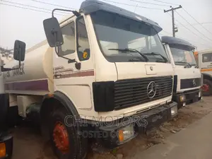 Mercedes Truck Water Tanker 1620
