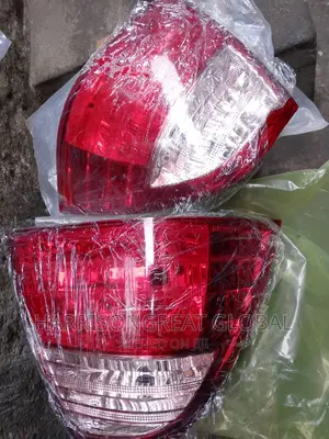 Toyota Corolla Rear Light 2005 Dubai Model (Sedan)