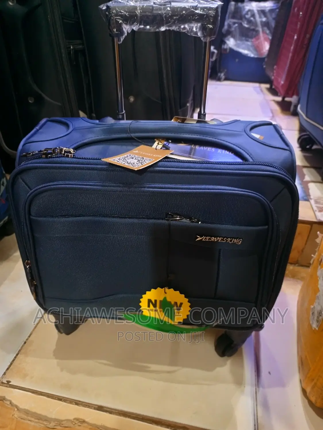 Leaves King Pilot Case, Small Size With Anti Theft Zip