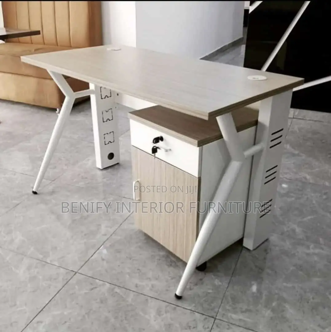 1.2-Meter Office Table