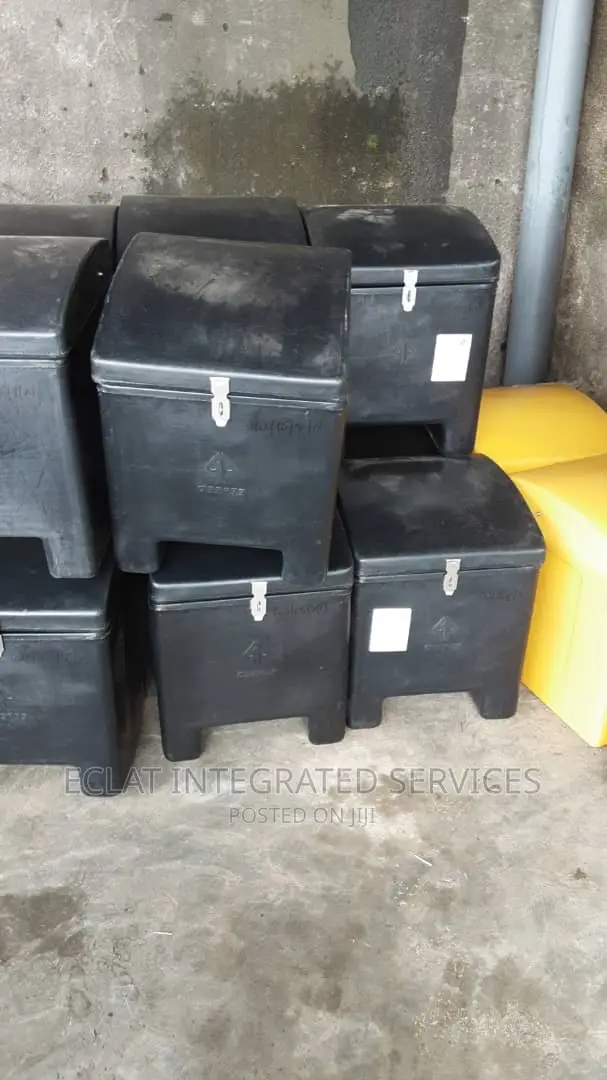 Dispatch Box