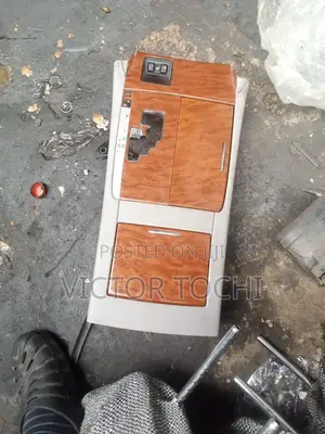 Wooden Gear Shifter Panel Console Camry 2007 - 2011