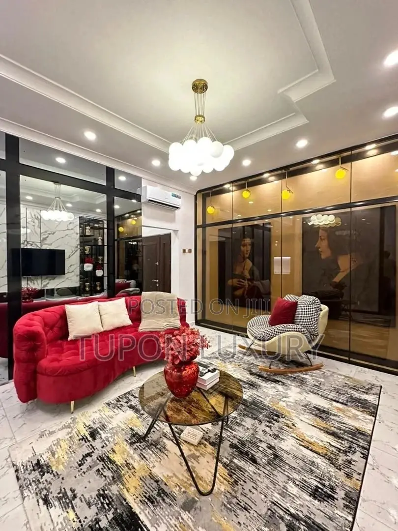 Luxury 1bedroom in Chevron