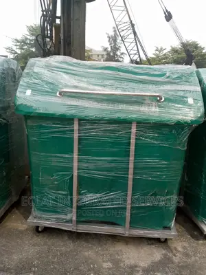 2000l Waste Bin With Pedal