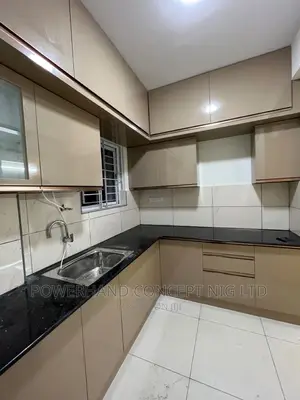 Bespoke Quality Kitchen Cabinet