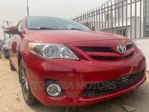 Toyota Corolla 2013 Red
