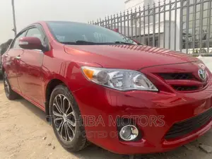 Toyota Corolla 2013 Red