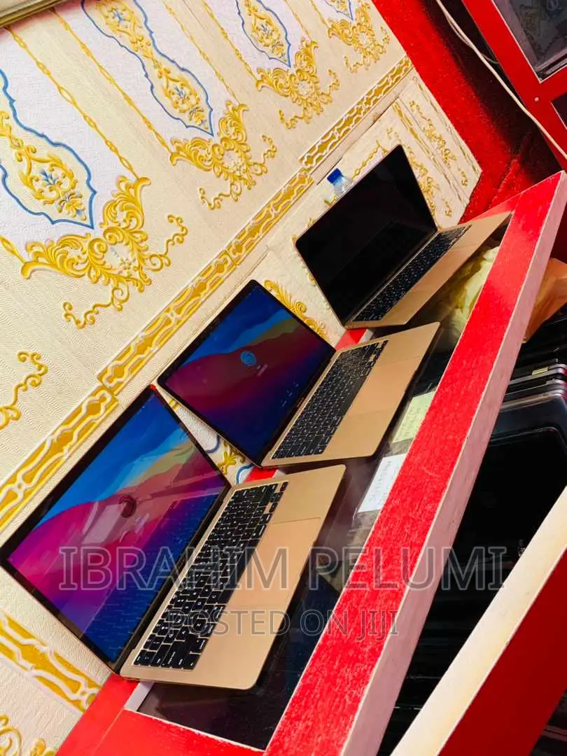Laptop Apple MacBook Air 2020 8GB Intel Core I5 SSD 256GB
