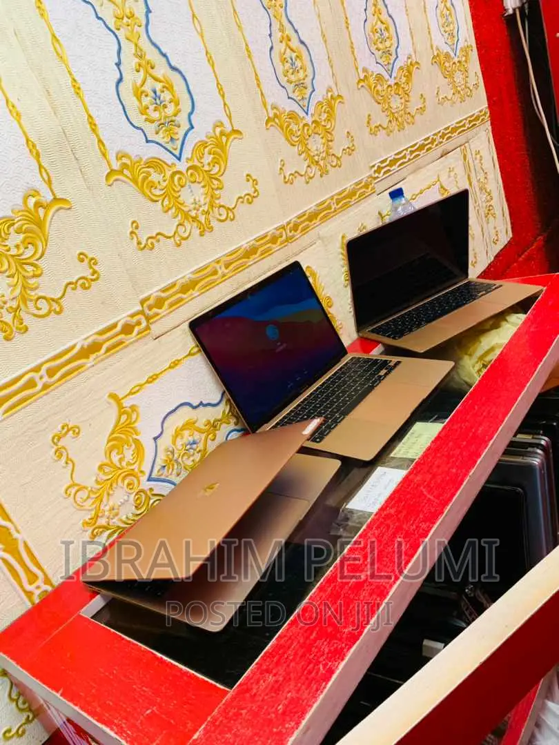 Laptop Apple MacBook Air 2020 8GB Intel Core I5 SSD 256GB