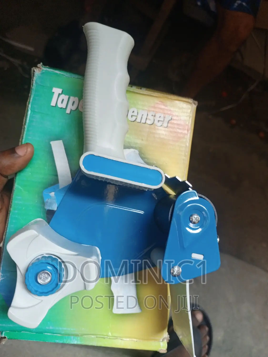 Tape Dispenser