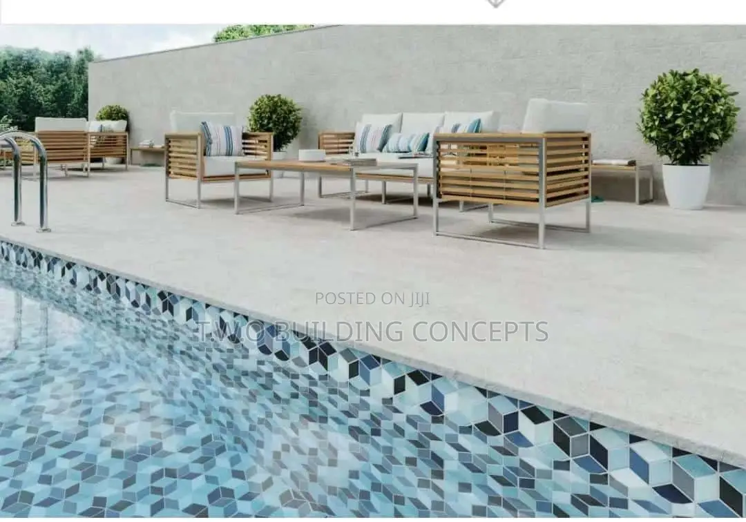 Finger Clique Exterior Wall