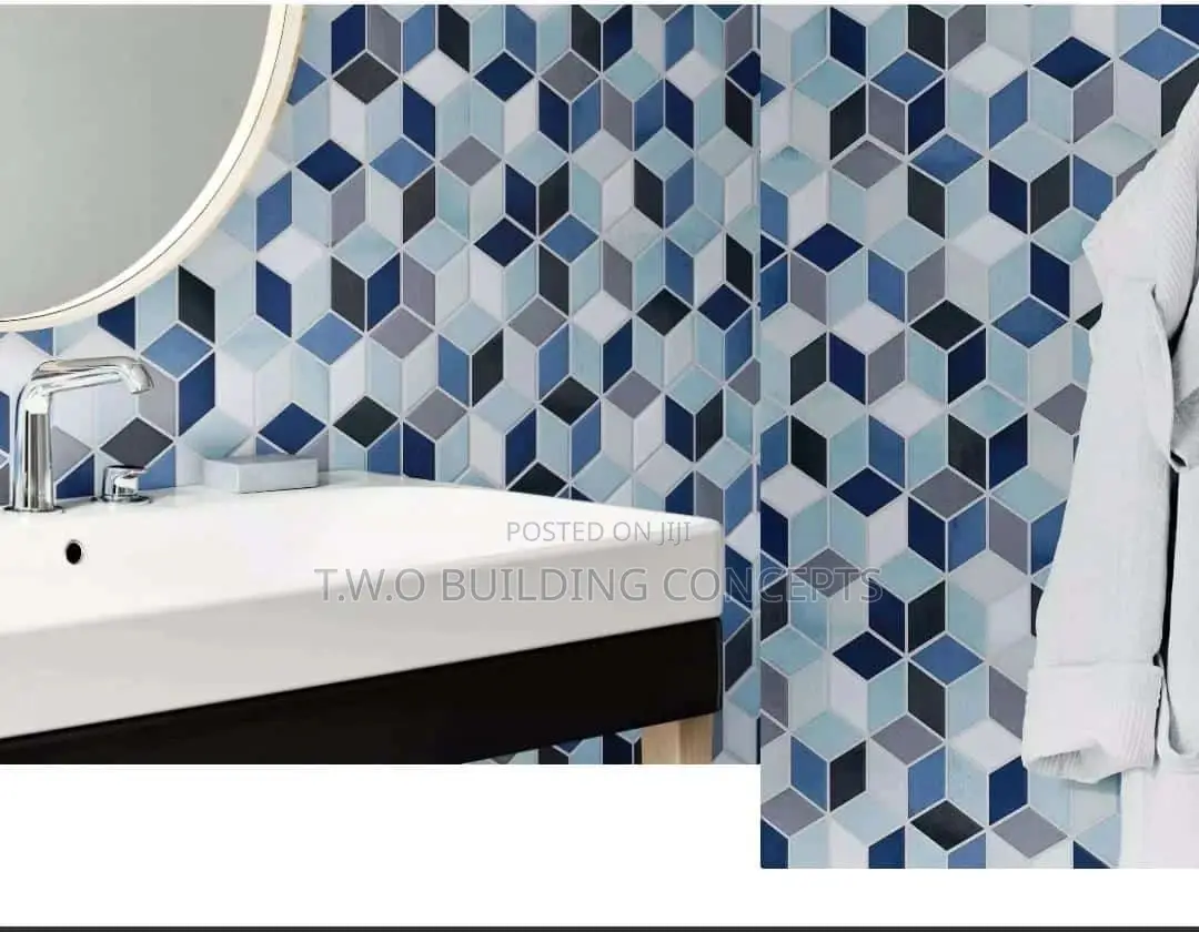 Finger Clique Exterior Wall