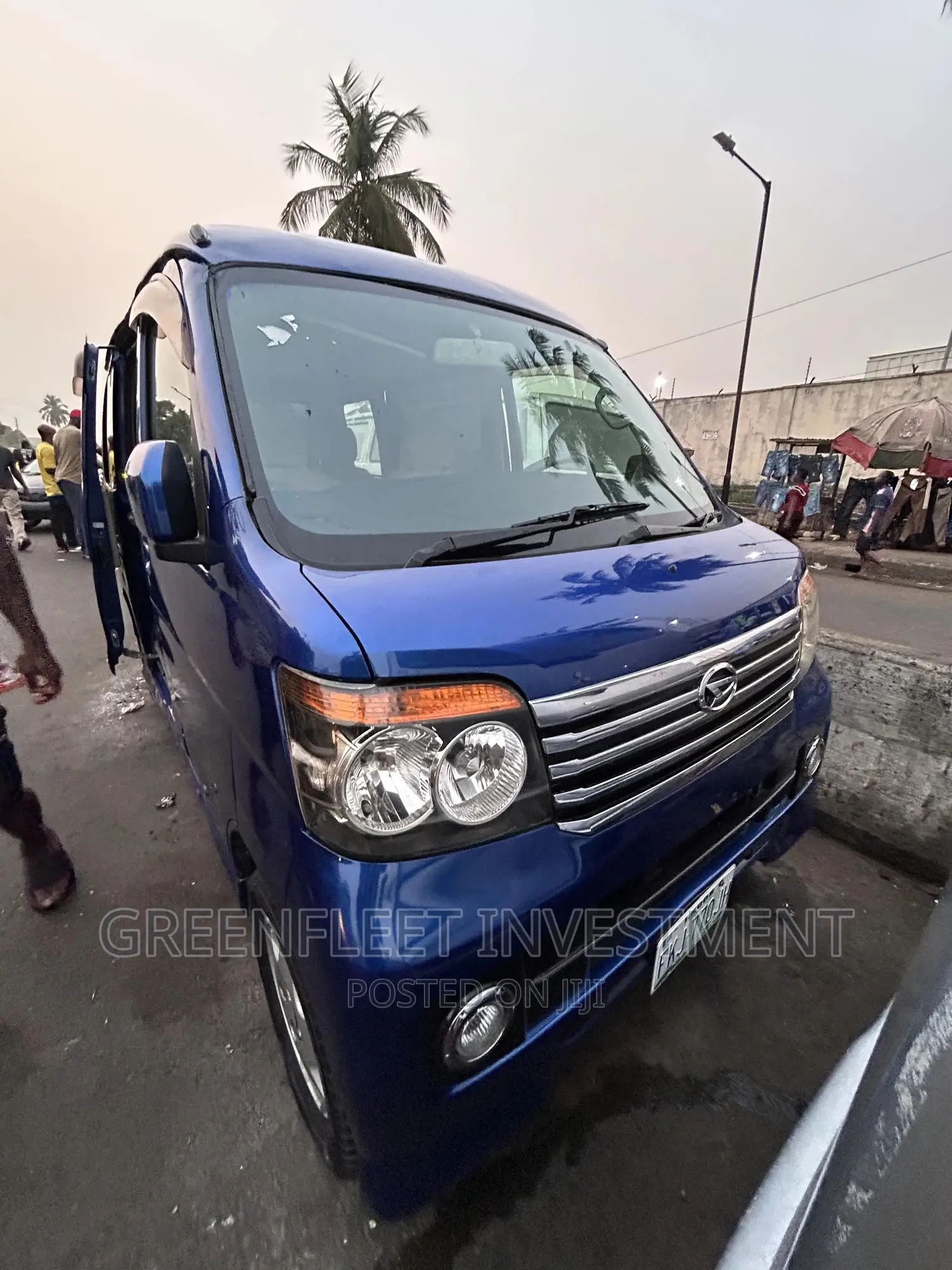 Daihatsu Hijet 2013 Blue