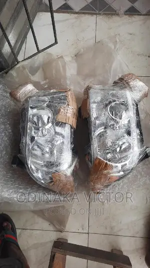 Front Headlamp Toyota Tundra 2010 Model Brand New One