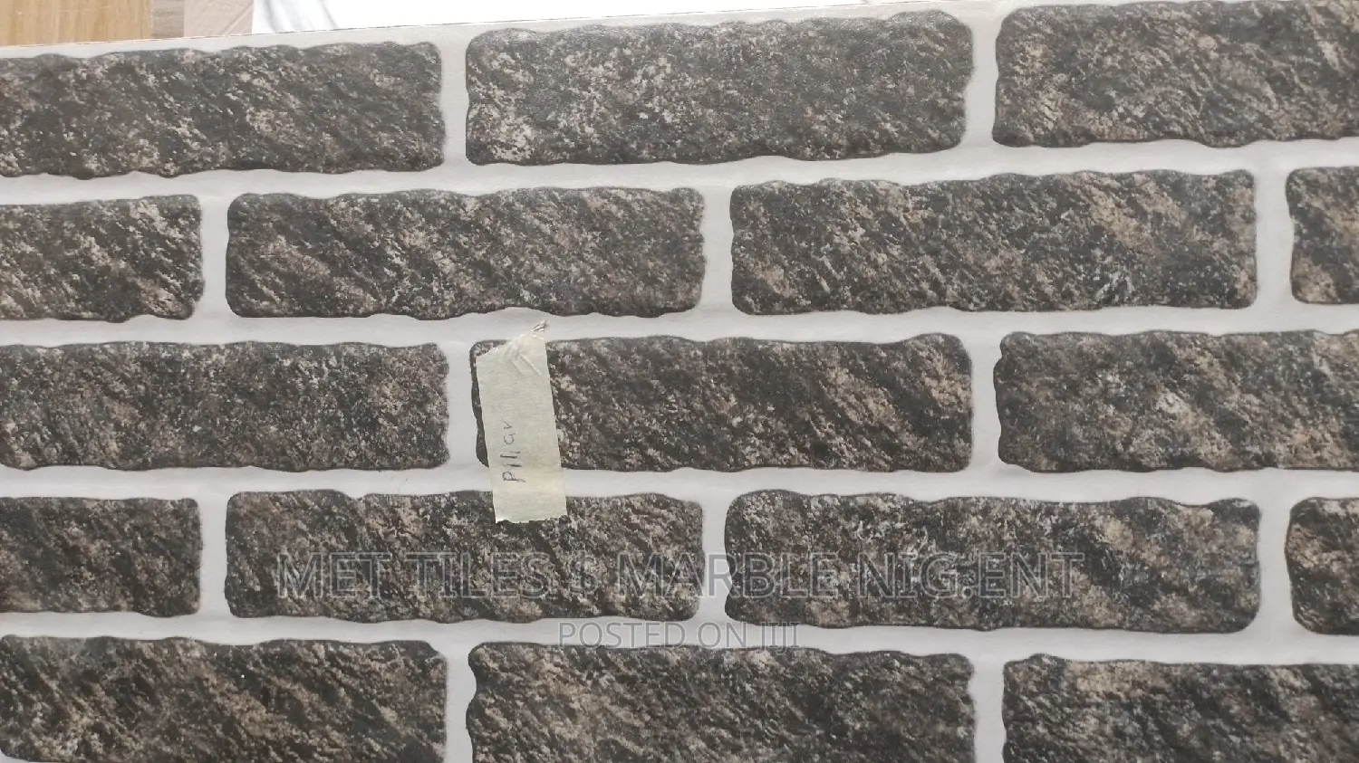 Pillar Wall and Belting Wall 25x50