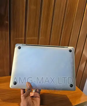 Laptop Apple MacBook Pro 2020 8GB Intel Core i5 SSD 256GB