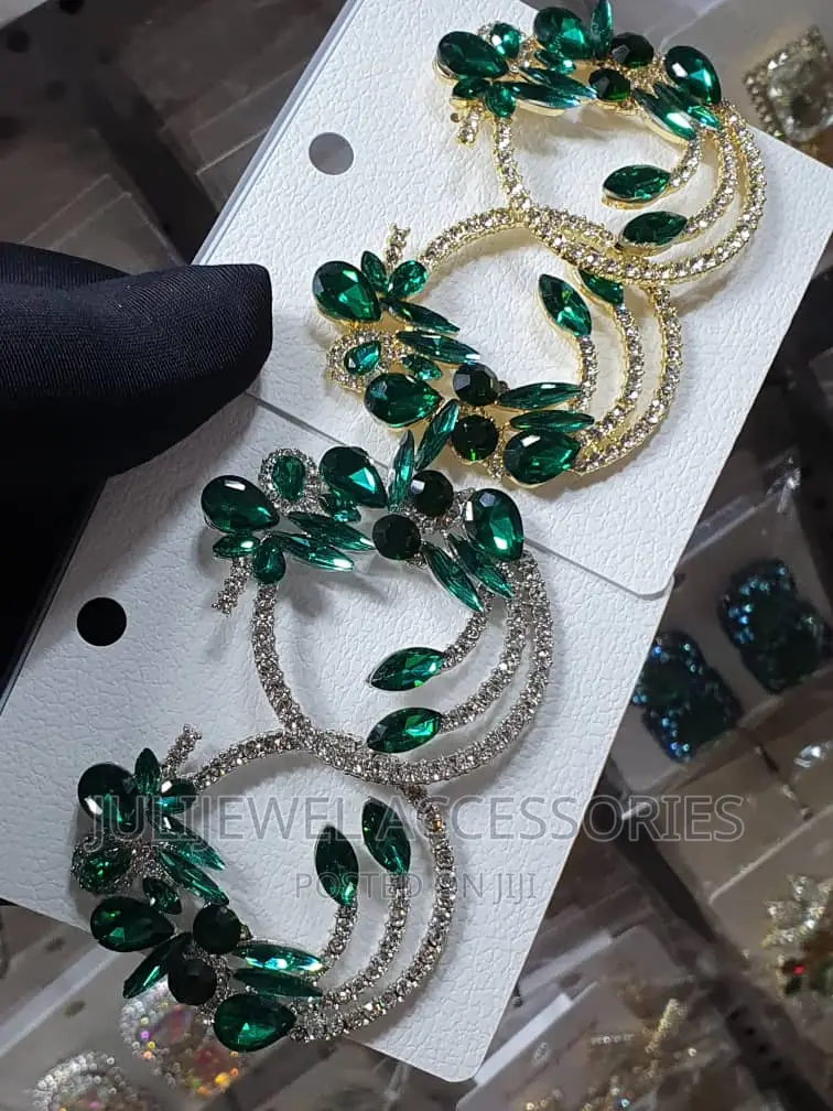 Statement Earring