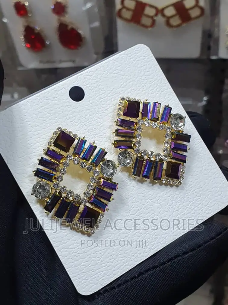 Statement Earring