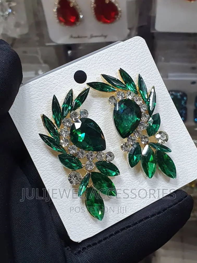 Statement Earring
