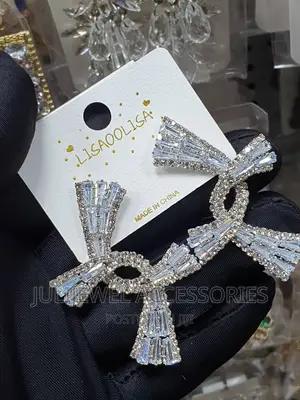 Statement Earring