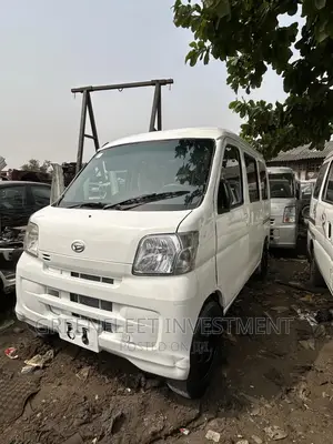 Daihatsu Hijet 2012 White