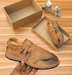Top Gladiator Leather Sandals - Black