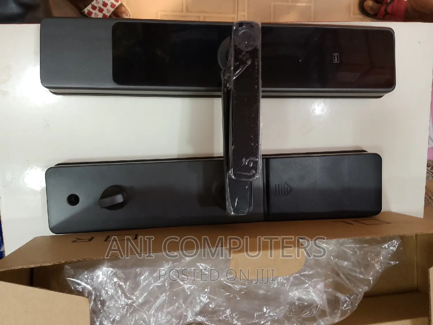 R3 Smart Lock