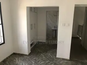 Furnished 2bdrm Townhouse / Terrace in Panaf Estate Ushafa for rent