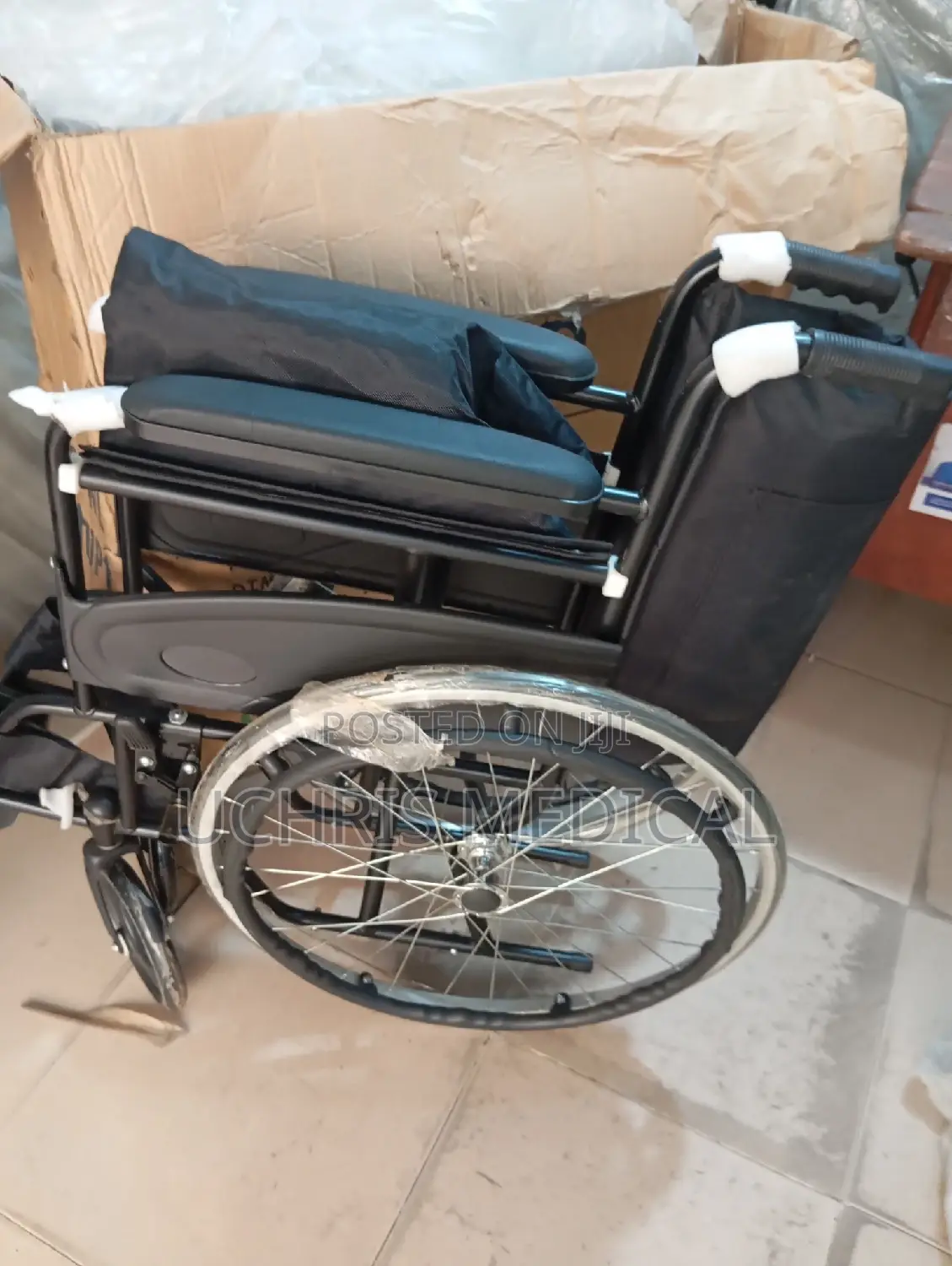 New Arrival Foldable Wheelchair
