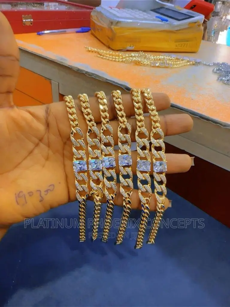 Hand Chain