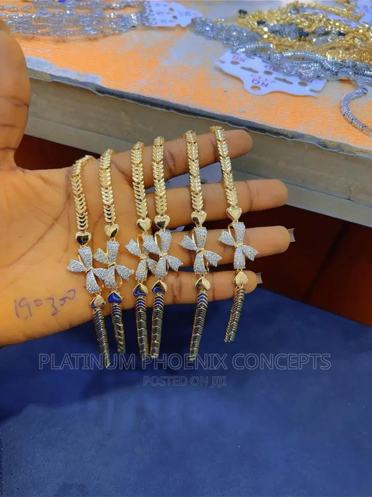 Hand Chain